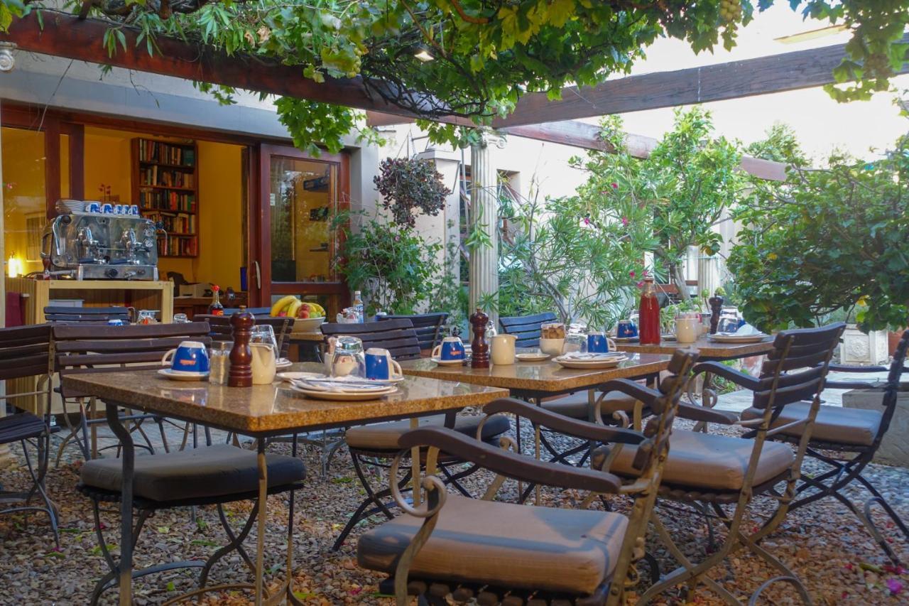 Rosedene Lodge - 24H Solar With Pool And Garden Cape Town Ngoại thất bức ảnh